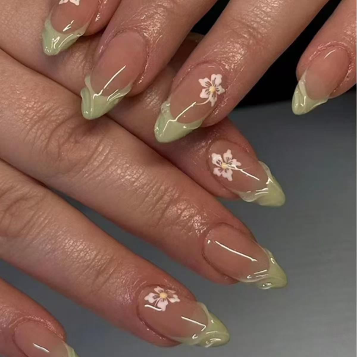 Nail Art Oval - 24 قطعة بسيطة الأخضر الفرنسية الأظافر