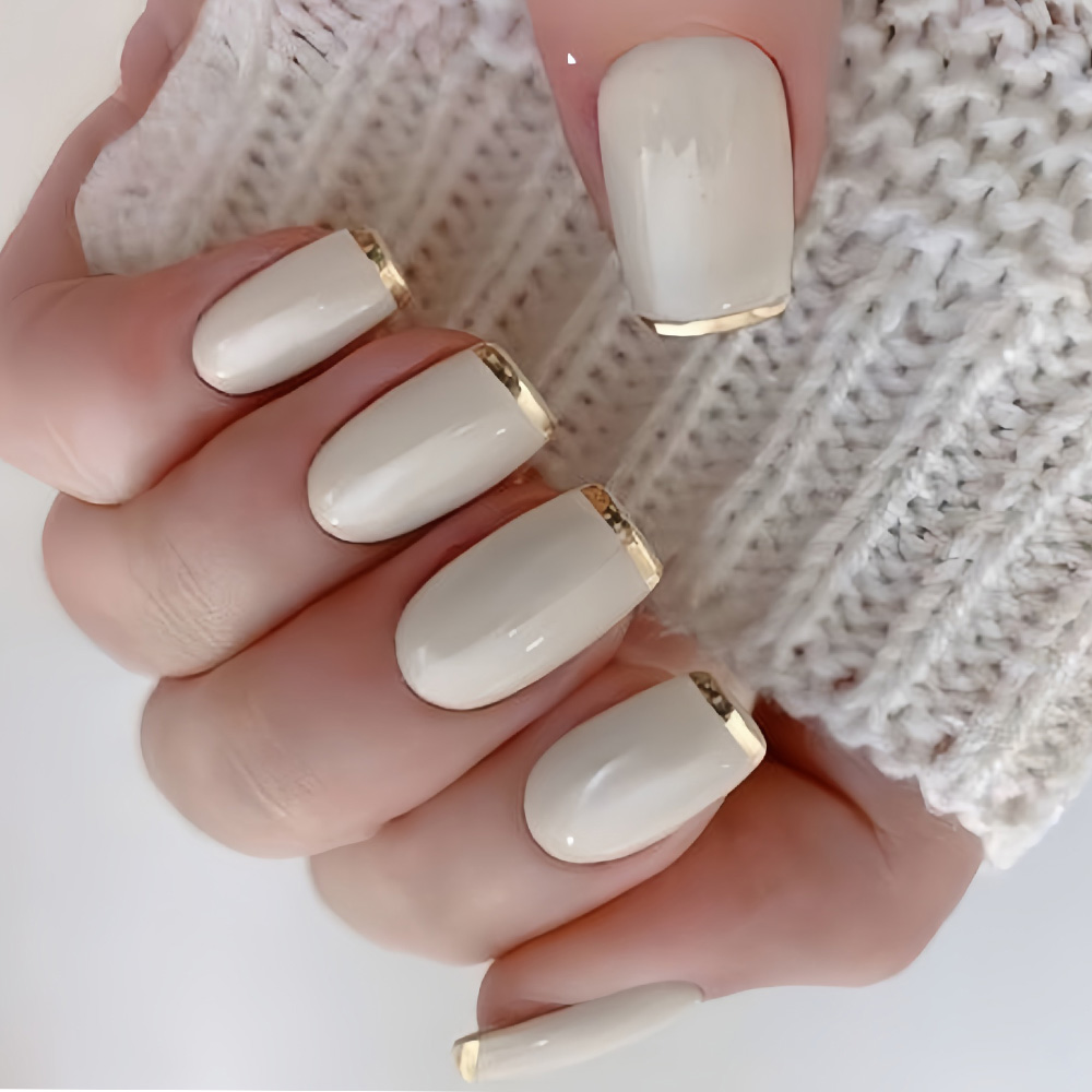 Nail Art French - أظافر صناعية متوسطة الحجم للنساء، أطراف