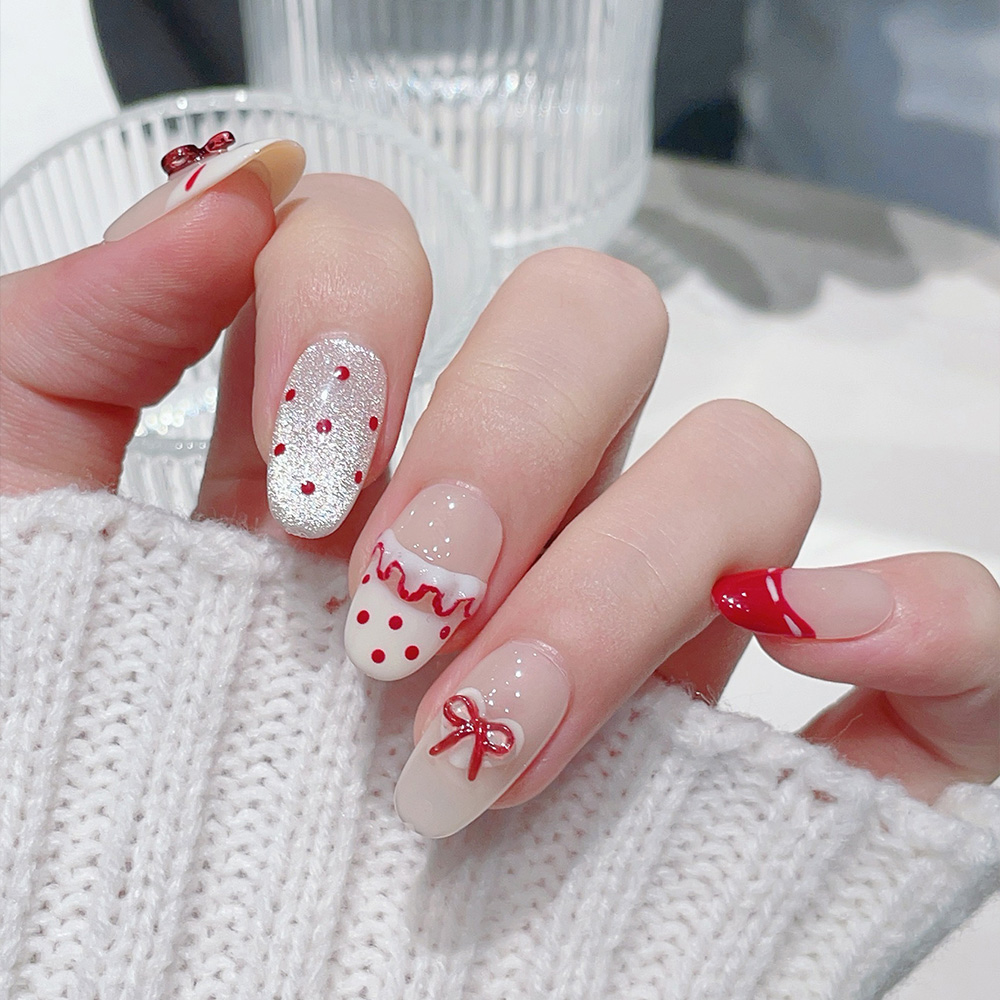 10 قطع أظافر صناعية قصيرة بيضا - مراجعة Nail Art Oval وسعره