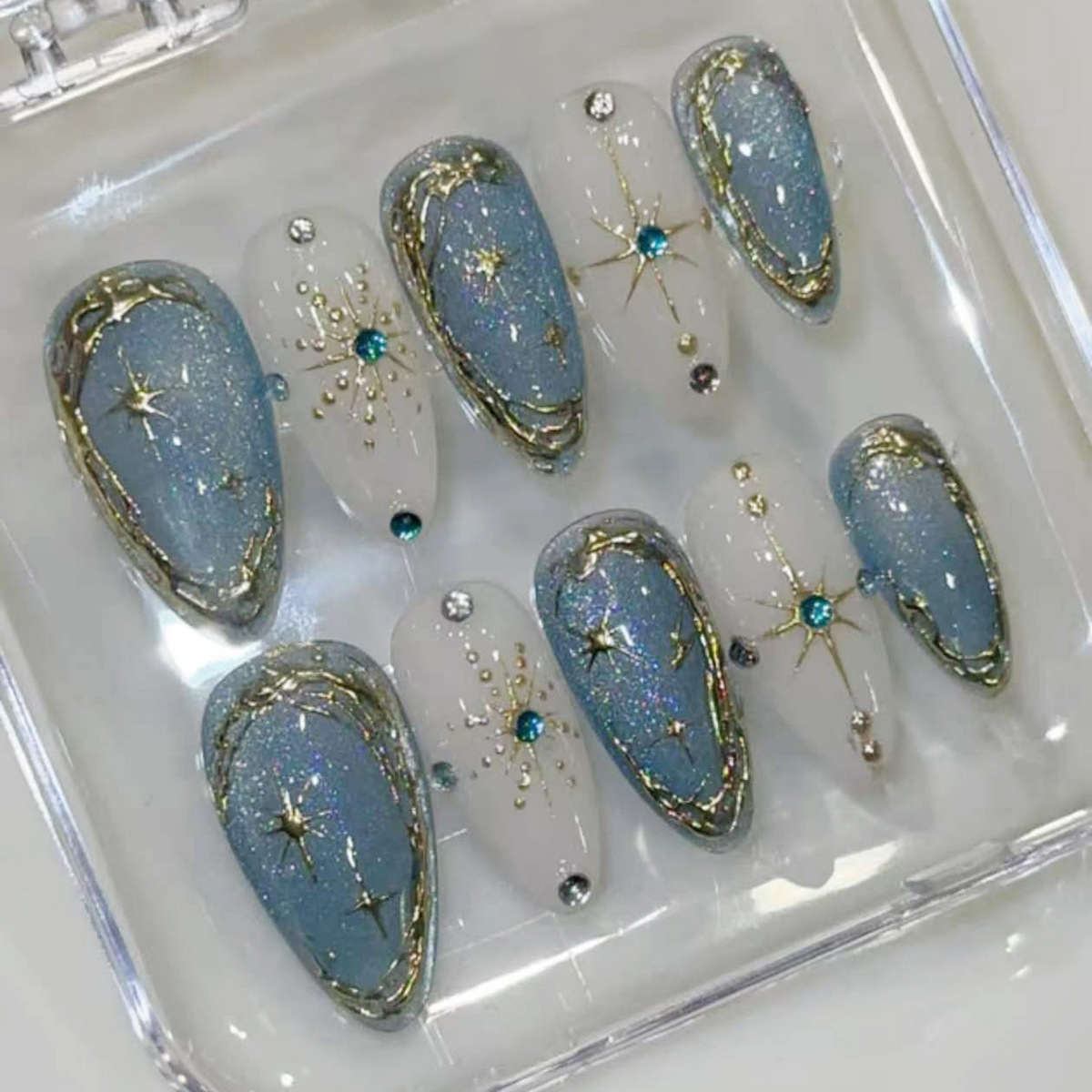 24 قطعة من أظافر صناعية لاصقة  - مراجعة Nail Art Overlay وسعره