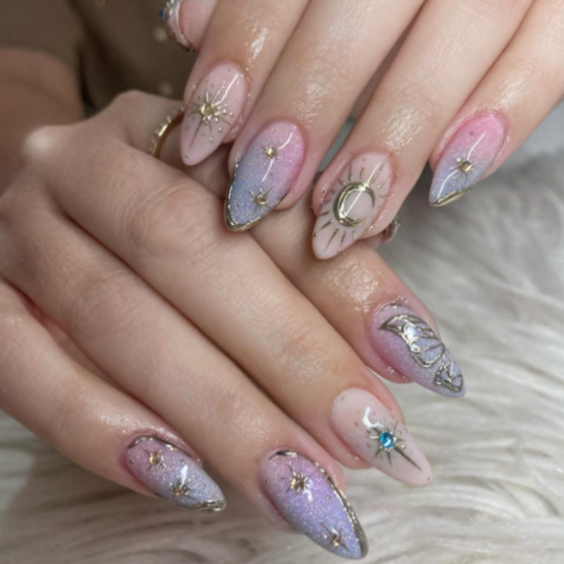 24 قطعة من أظافر صناعية لاصقة  - مراجعة Nail Art Overlay وسعره