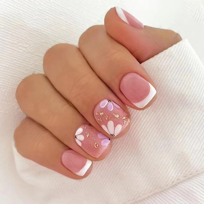 24 قطعة من الأظافر الصناعية ال - مراجعة Nail Art Overlay وسعره