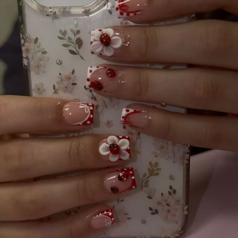 24 قطعة لكل مجموعة. ملصقات فن  - مراجعة Nail Art French وسعره