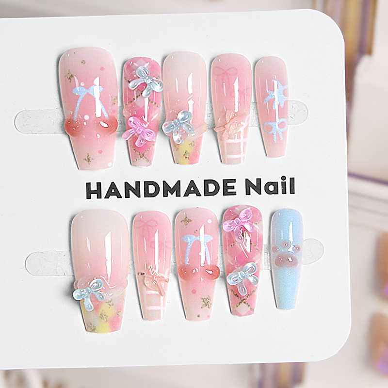 10 قطع أظافر صناعية فرنسية فاخ - مراجعة Nail Art French وسعره