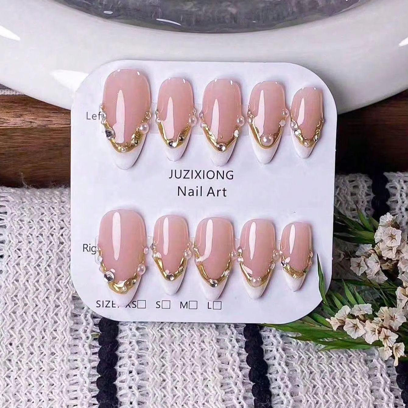10 قطع من الأظافر الاصطناعية ا - مراجعة Nail Art French وسعره