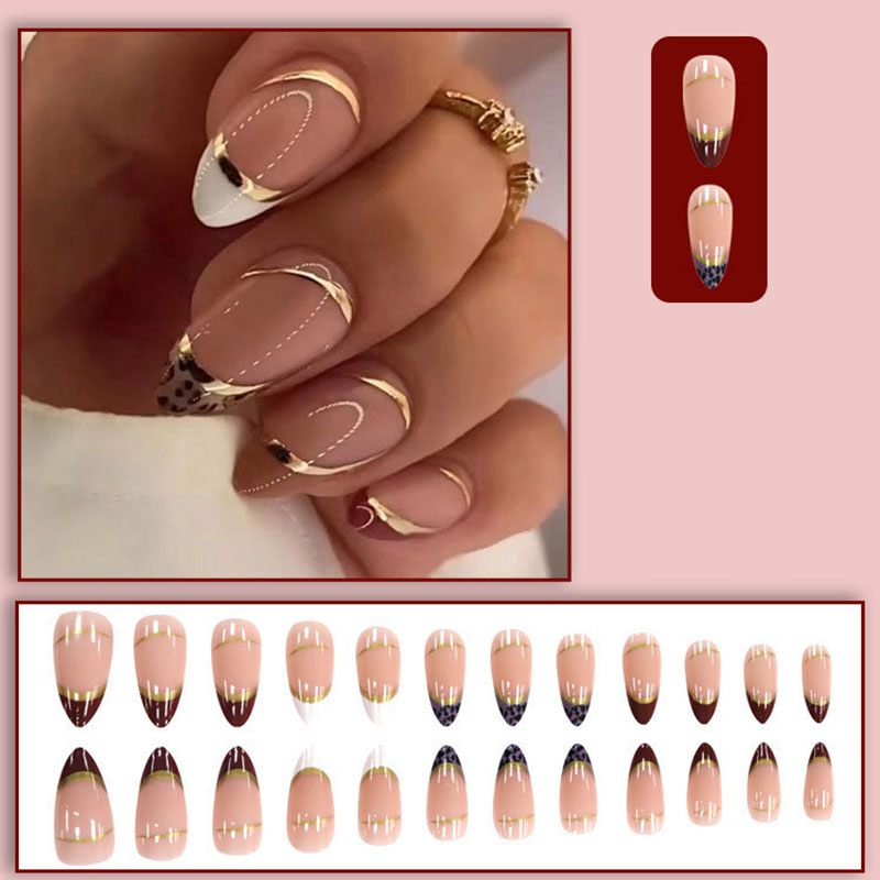أظافر صناعية متوسطة الحجم للنس - مراجعة Nail Art Overlay وسعره